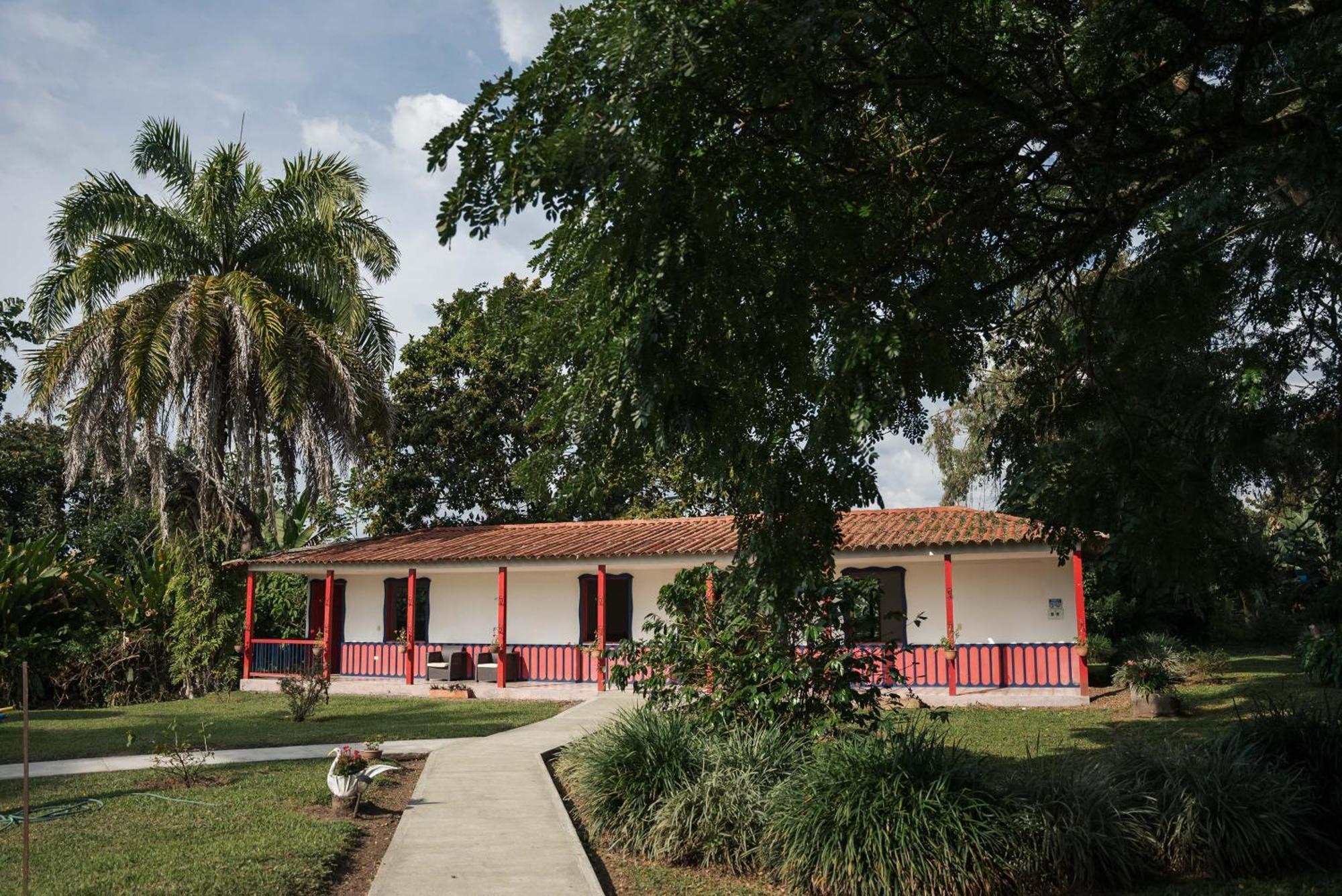 Finca Hotel Puerto Espejo Екстериор снимка